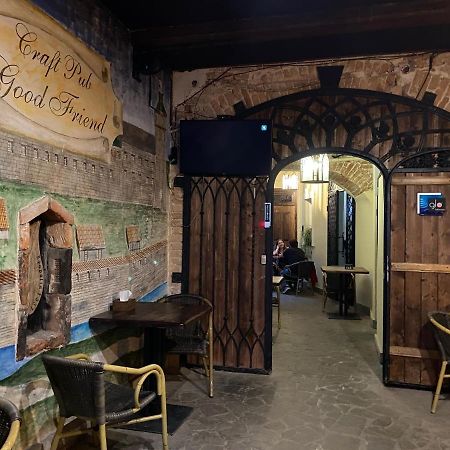 Центер Квартира На Вулиці Лесі Українки 19 Lviv Extérieur photo
