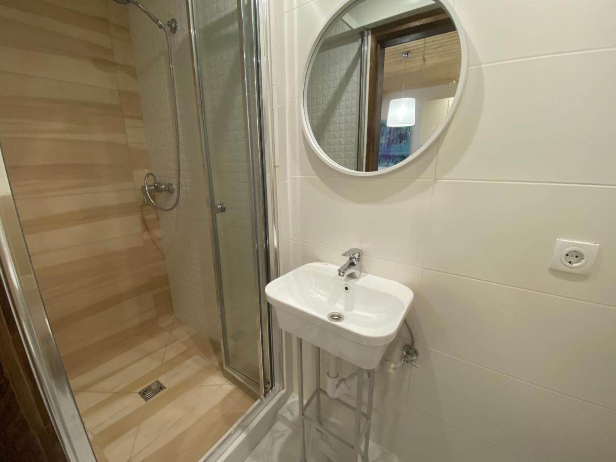 Центер Квартира На Вулиці Лесі Українки 19 Lviv Extérieur photo