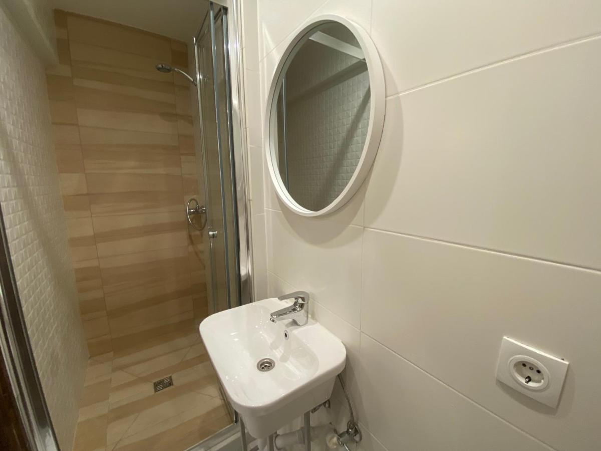 Центер Квартира На Вулиці Лесі Українки 19 Lviv Extérieur photo