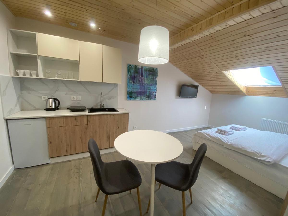 Центер Квартира На Вулиці Лесі Українки 19 Lviv Extérieur photo