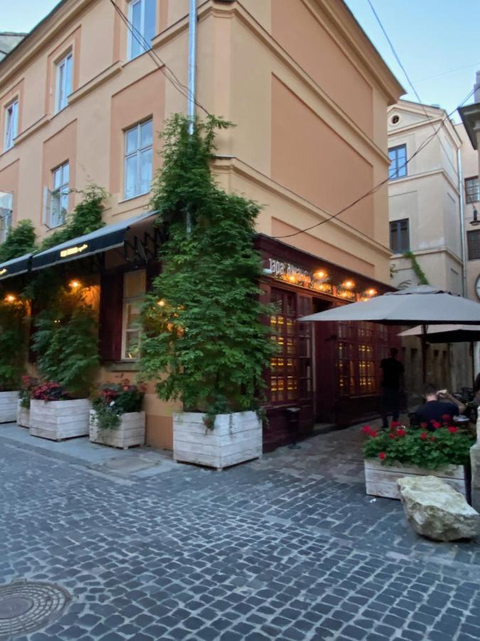 Центер Квартира На Вулиці Лесі Українки 19 Lviv Extérieur photo